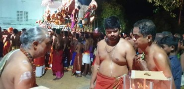 வல்லிபுரமாயவனின் வீதி உலா
