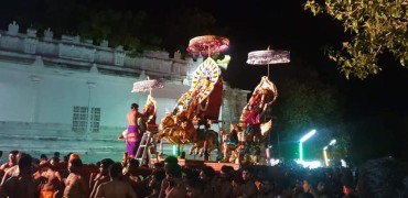 வல்லிபுரமாயவனின் வீதி உலா