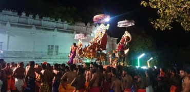 வல்லிபுரமாயவனின் வீதி உலா